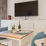 Serviced Muenchen-messe/g 3* ميونيخ