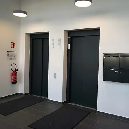 Serviced Muenchen-messe/g