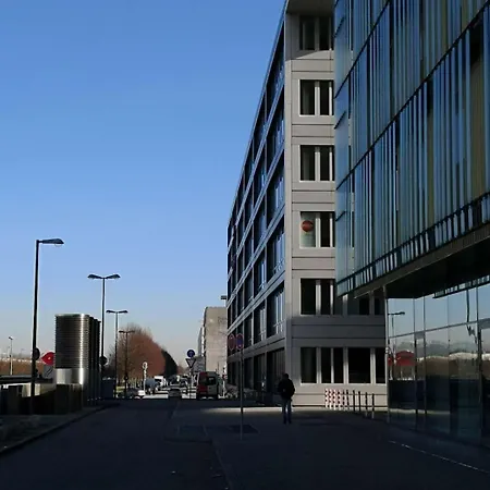 Serviced Muenchen-messe/g