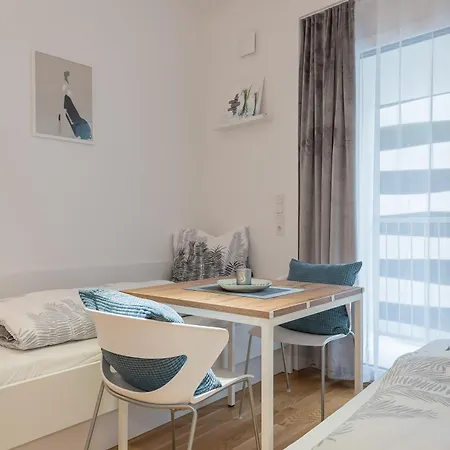 Serviced Muenchen-messe/g Lejlighedshotel 4*