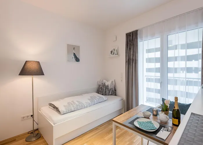 Serviced Muenchen-messe/g 4*