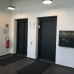 Serviced Muenchen-messe/g
